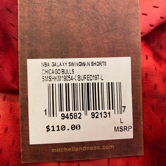 Mitchell & Ness Chicago Bulls Red Black NBA Galaxy Swingman Shorts Size L - Picture 4 of 4